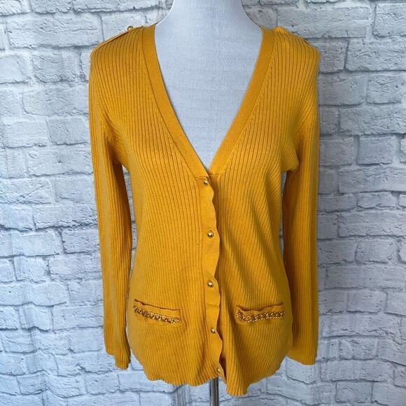 Peter Nygard women M 10-12 button from v-neck Longsleeve cardigan sweater - Picture 1 of 13